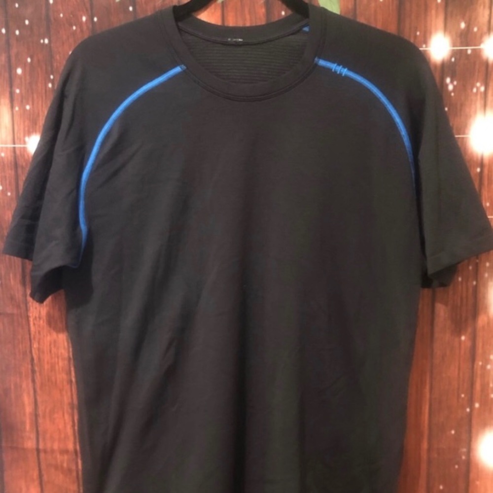 Lululemon Workout Shirt